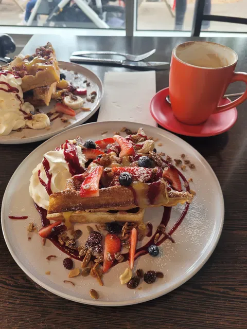 Cafe Emjay.