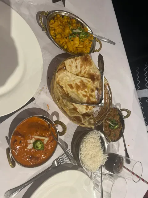 BASANT Indian Social Dining