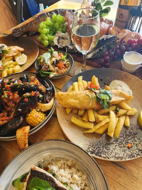 Captain & Co Fish & Chips