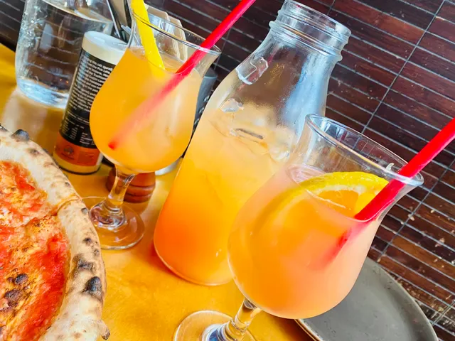 Cargo Bar & Eatery