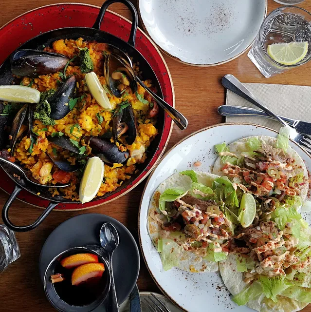 Cargo Bar & Eatery