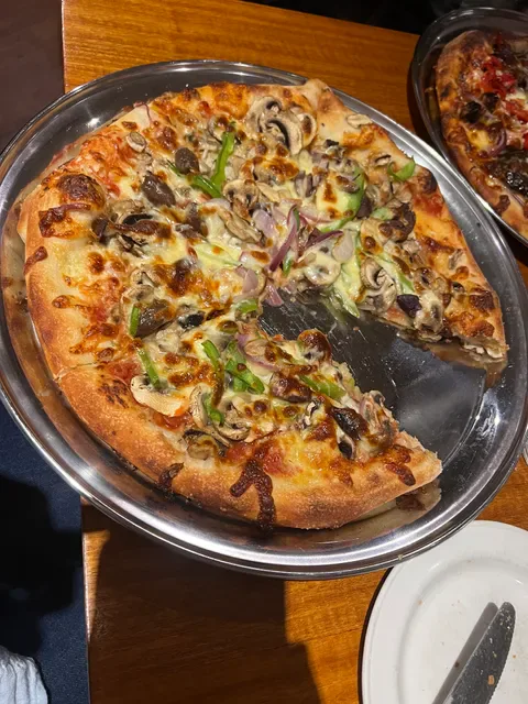 Carlucci's Restaurant