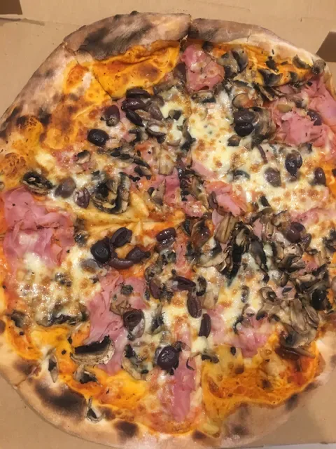 Carmelo's Wood Fired Pizza