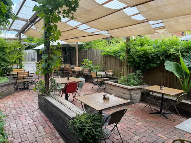 Carolina Cafe & Bar