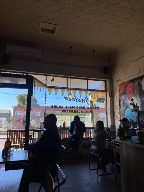 Carolina Cafe & Bar