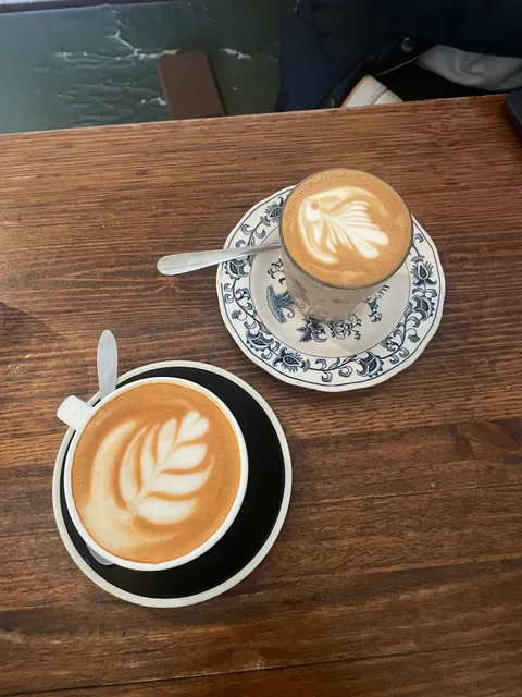 Carolina Cafe & Bar