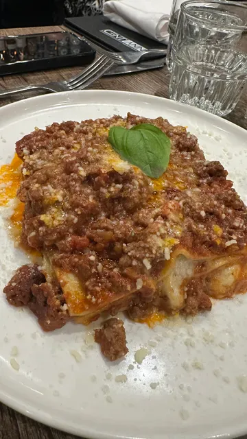 Cent Anni Italian Restaurant & Pizza