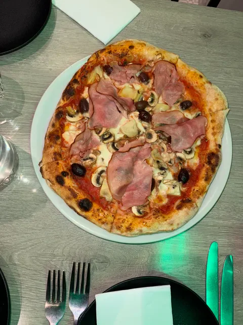 Cent Anni Italian Restaurant & Pizza