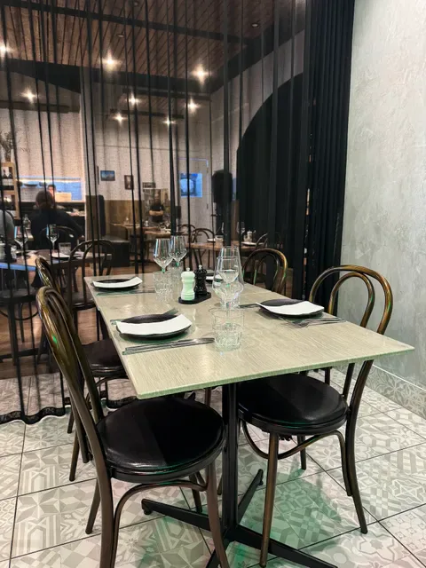 Cent Anni Italian Restaurant & Pizza
