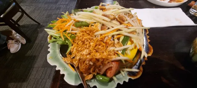 Centre Thai Cafe and Restaurant