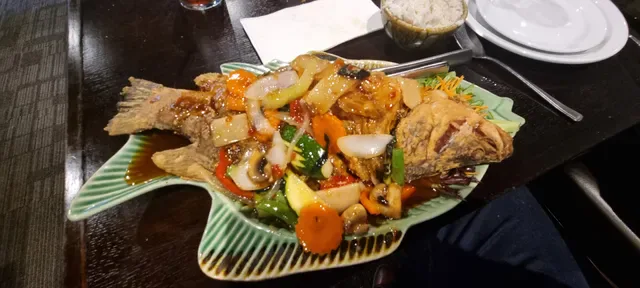 Centre Thai Cafe and Restaurant