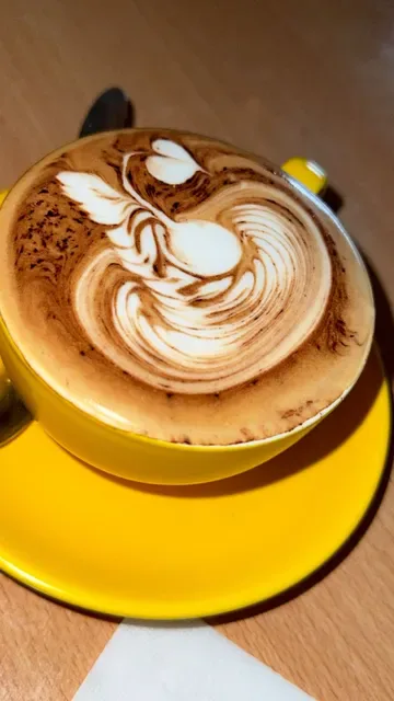 Cheeky Chewies Cafe