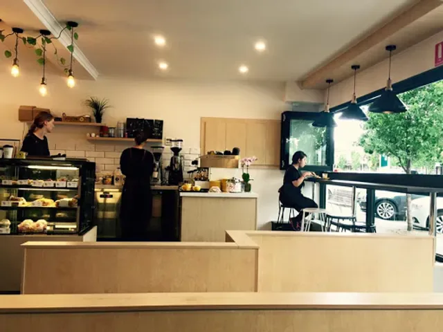 Cheeky Chewies Cafe