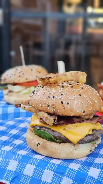 Chew Burger