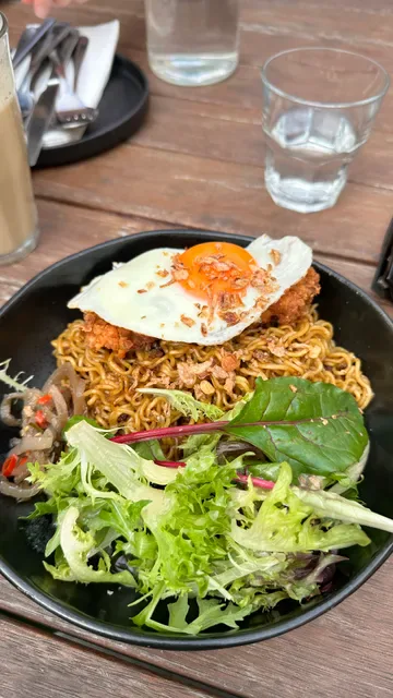 Chichi House Cafe