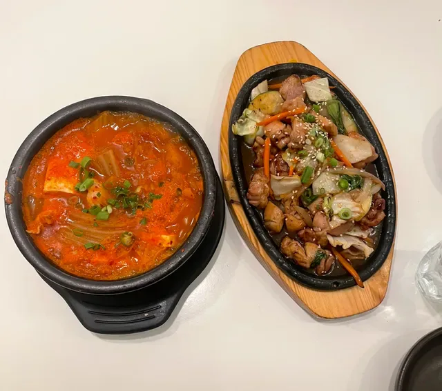 Chicken and Jokbal