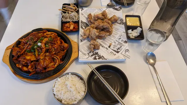 Chicken and Jokbal