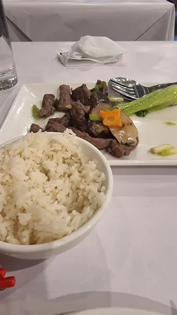 Chine On Paramount Chinese Restaurant
