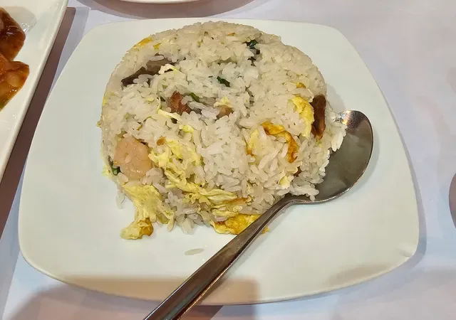 Chine On Paramount Chinese Restaurant