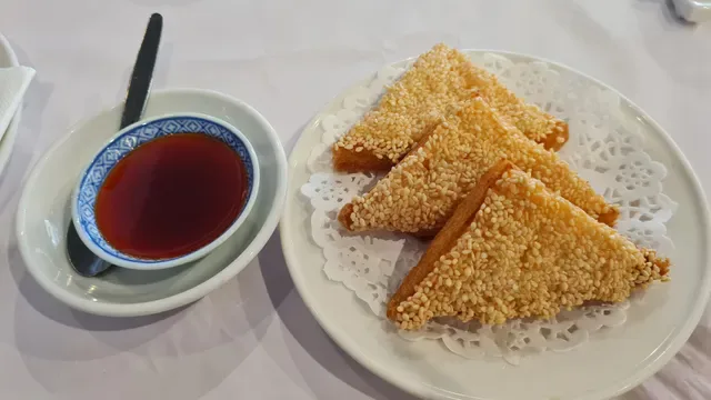 Chine On Paramount Chinese Restaurant