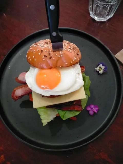 Churchill Cafe