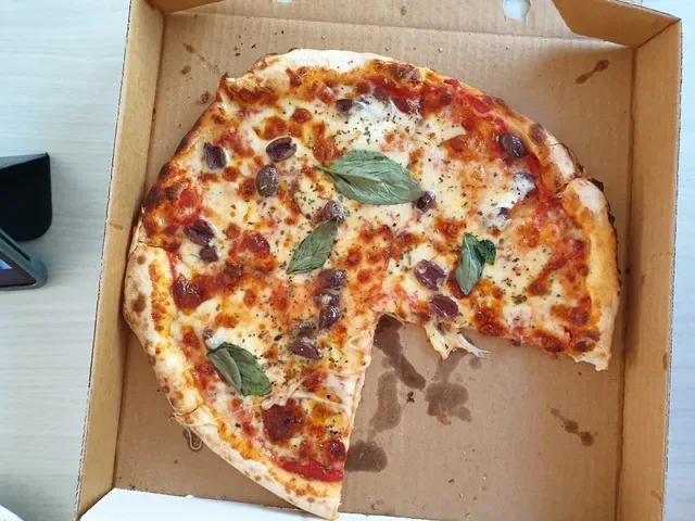 Ciccio's Woodfire Pizzeria