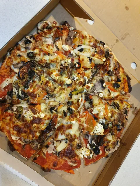 CJ's Pizza Cafe