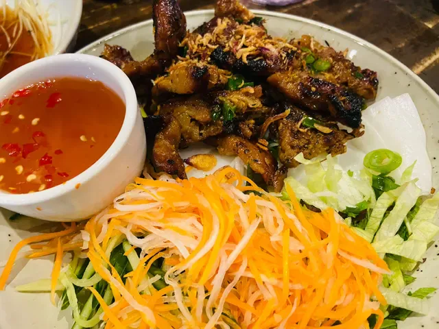 Co Thu Quan Richmond