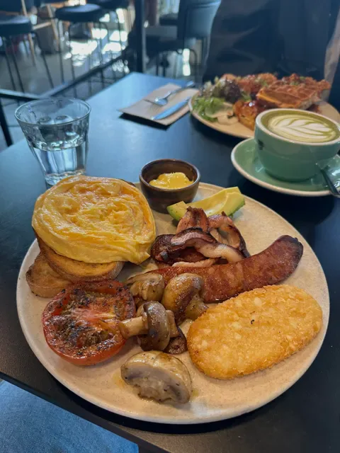 Cocobei Cafe Docklands