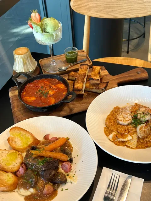 Cocobei Cafe Docklands