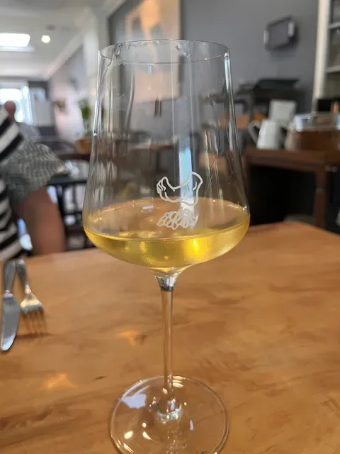 Cognoscenti Food & Wine