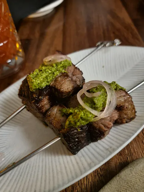 Cognoscenti Food & Wine