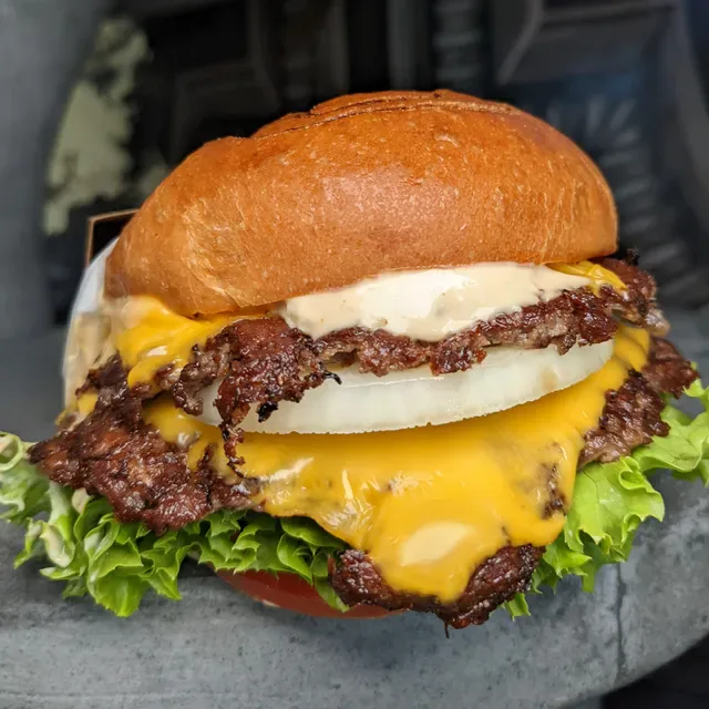 College Dropout Burgers (Ivanhoe)
