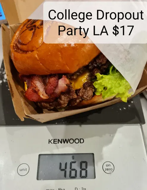 College Dropout Burgers (Ivanhoe)