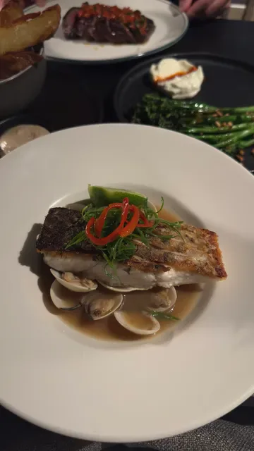 Comma Food & Wine