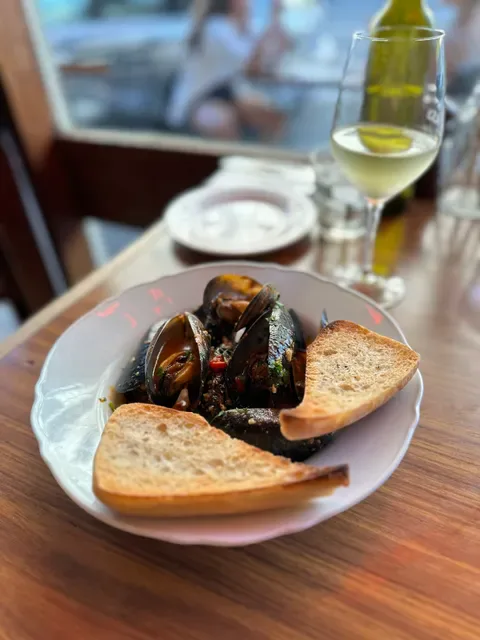 Compass Pizza Bar