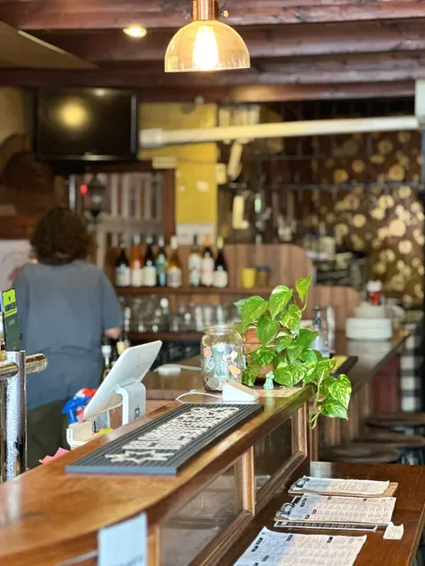 Compass Pizza Bar