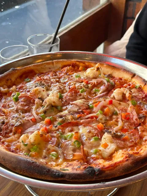 Compass Pizza Bar