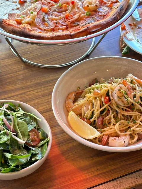 Compass Pizza Bar