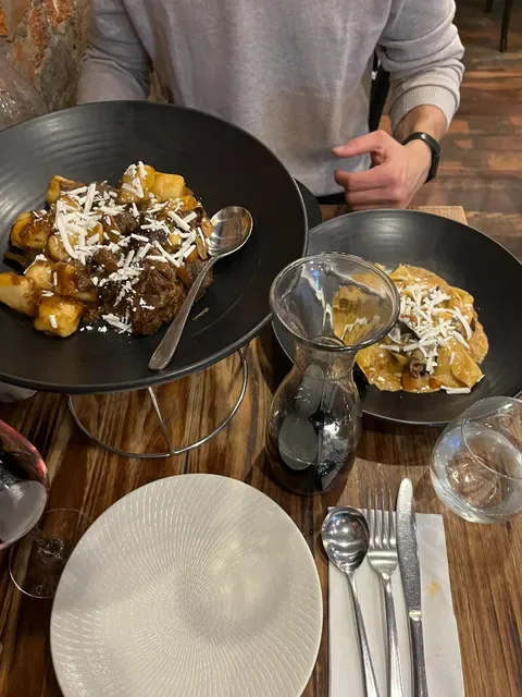 Con Noi Italian Trattoria