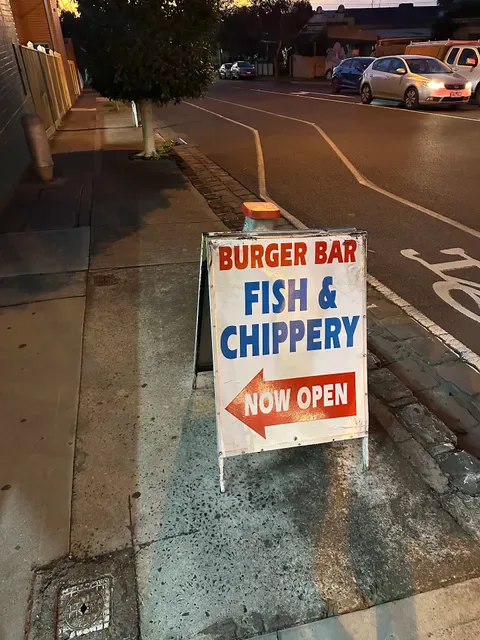 Con's Fish & Chips & Takeaway Food