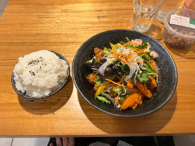 Cookatoo Kitchen - Vegan Takeaway