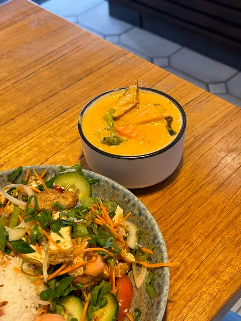 Cookatoo Kitchen - Vegan Takeaway