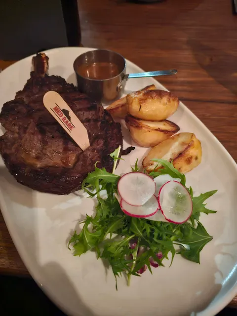 Counting House Bar & Grill