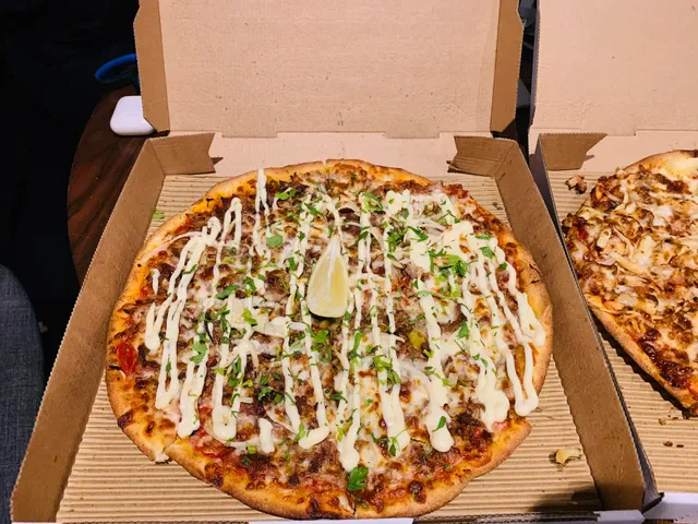 Crisp Pizza