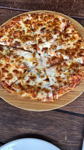 Crisp Pizza