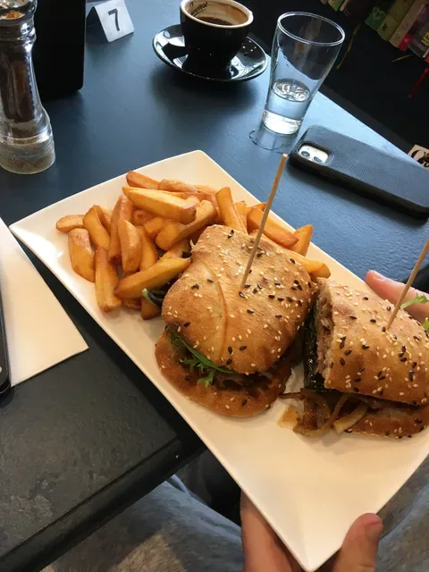 Crossroads Diner Coburg