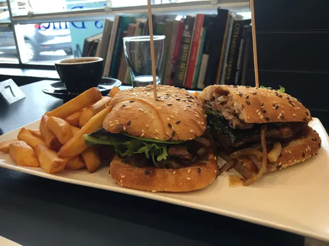 Crossroads Diner Coburg