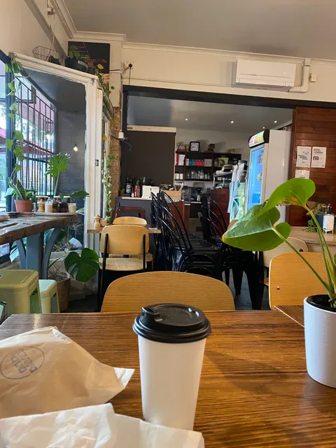 Dad and Dave's Cafe