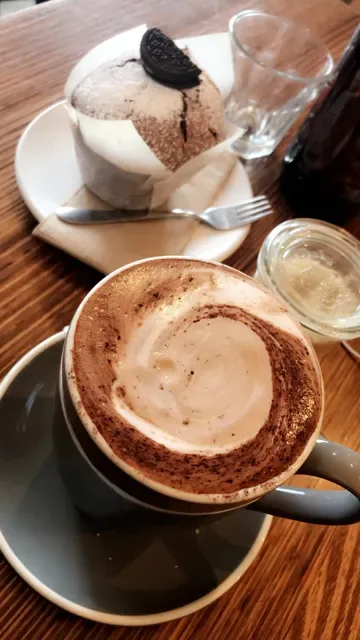 Dad and Dave's Cafe